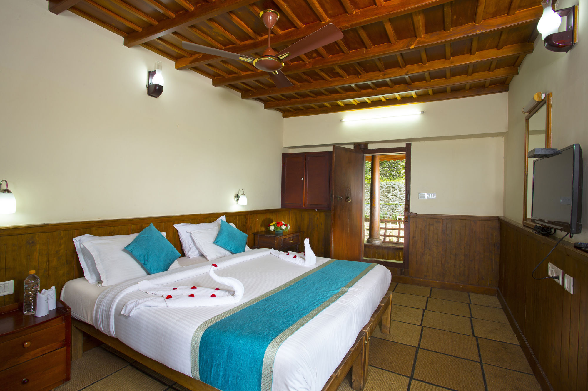 Spice Country Resort Chithirapuram Экстерьер фото